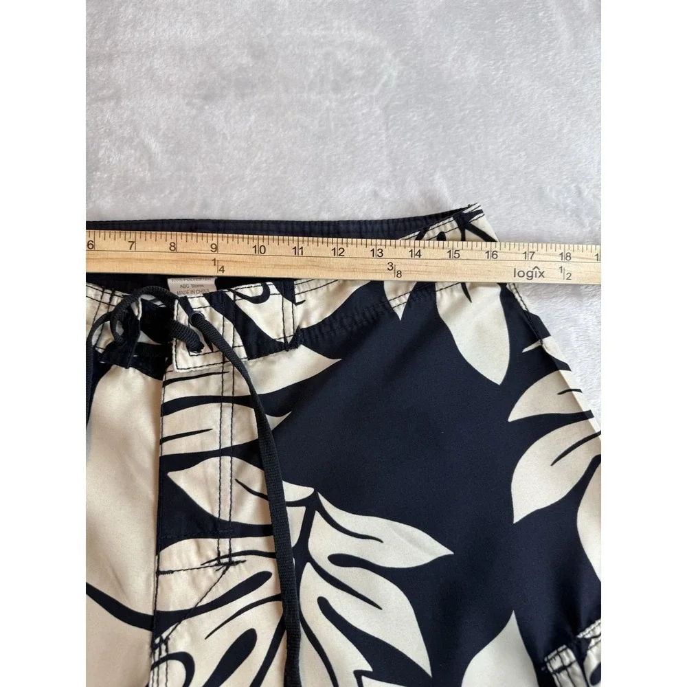 Hawaiian Performance Surfwear Cargo Swim Trunks Floral Board Shorts Mens Size 32